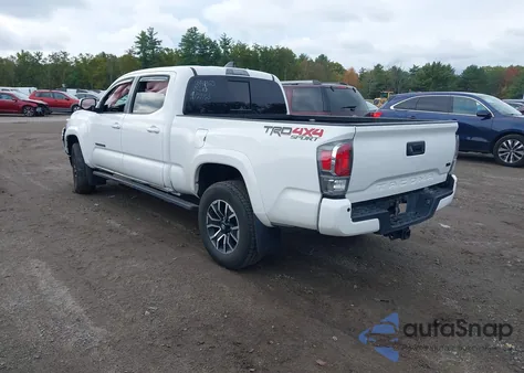 2022 Toyota Tacoma z USA, uszkodzony, nr VIN 3TMDZ5BN9NM131610